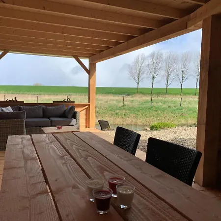 Modern In * Ooltgensplaat